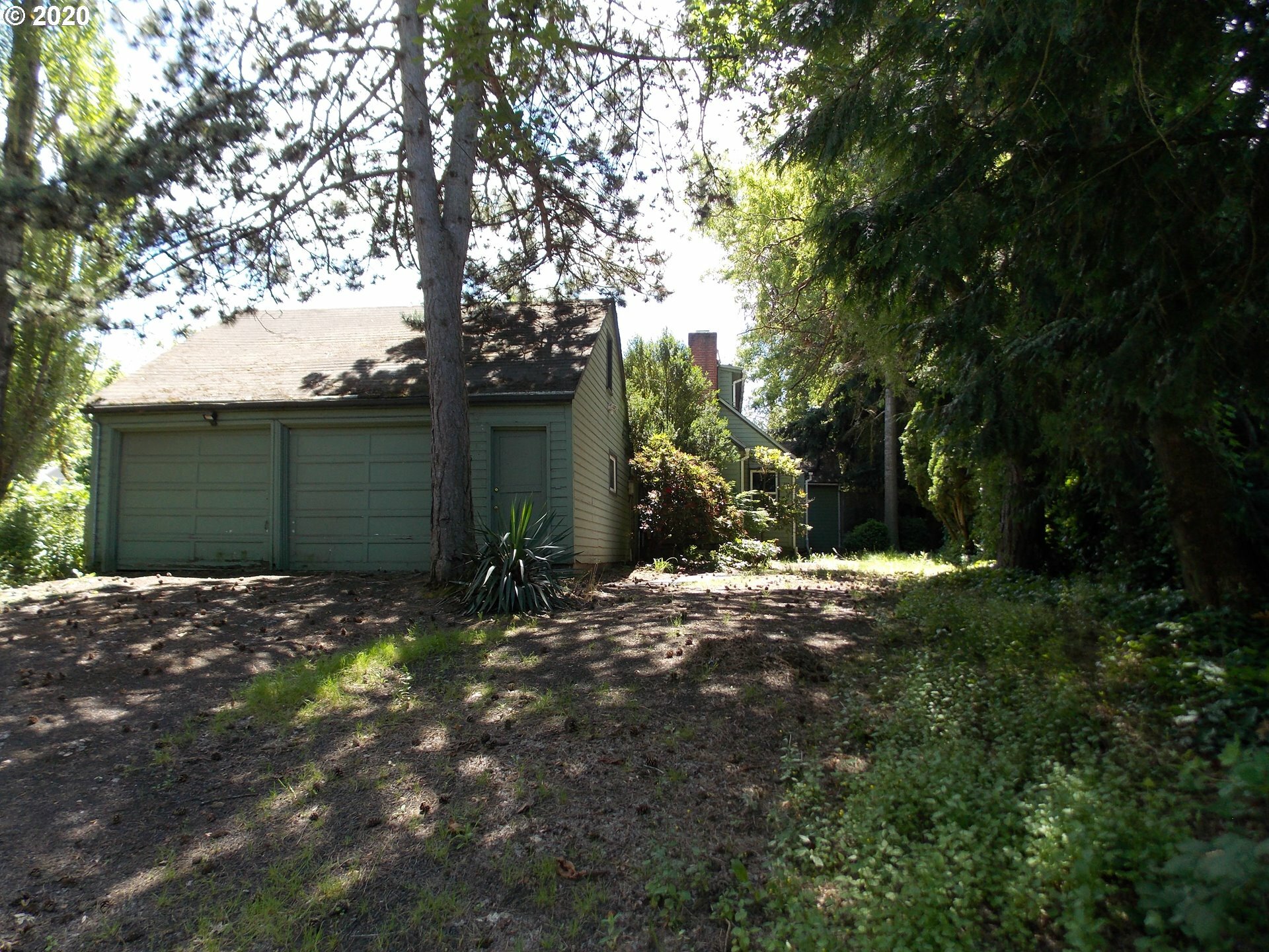 Property Photo:  3225 SW 110th Ave  OR 97005 