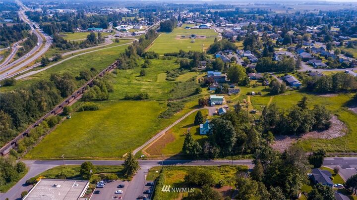 Property Photo:  2039 Thornton Road  WA 98248 