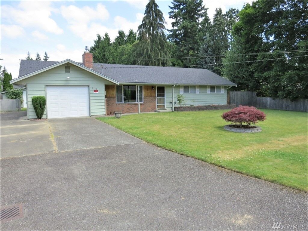 Property Photo: 6123 80th Street NE WA 98270
