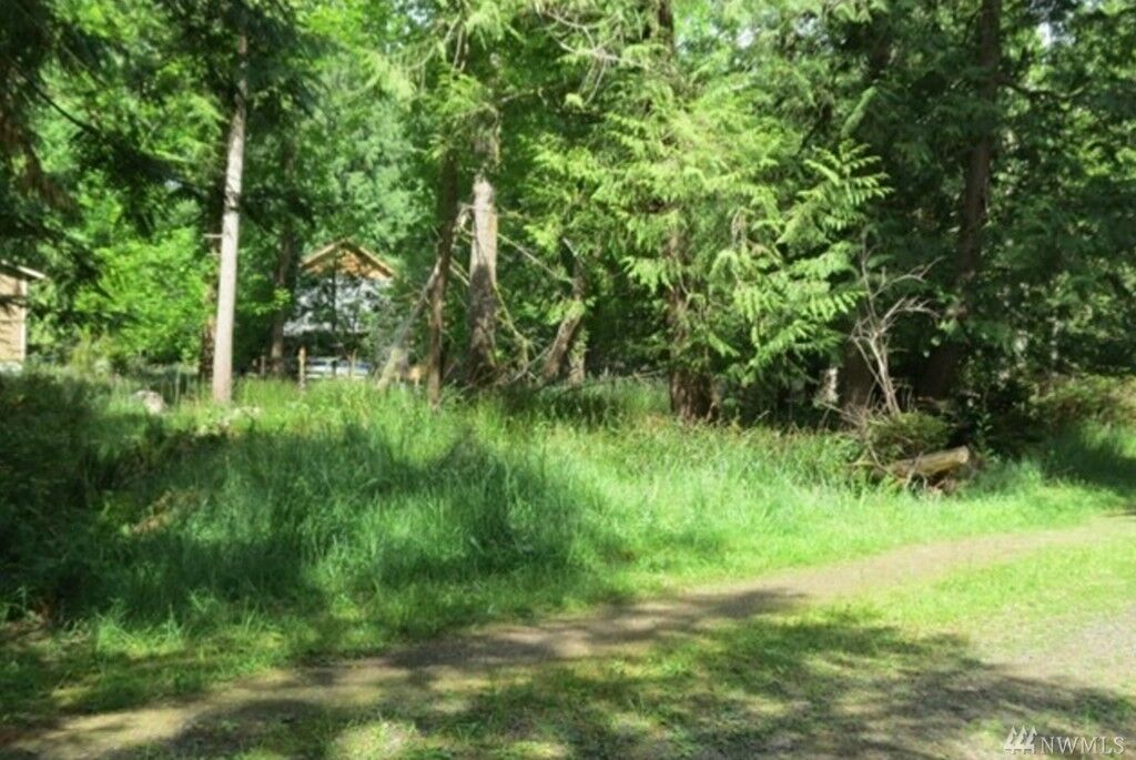 Property Photo:  315 E Pointes Dr E  WA 98584 