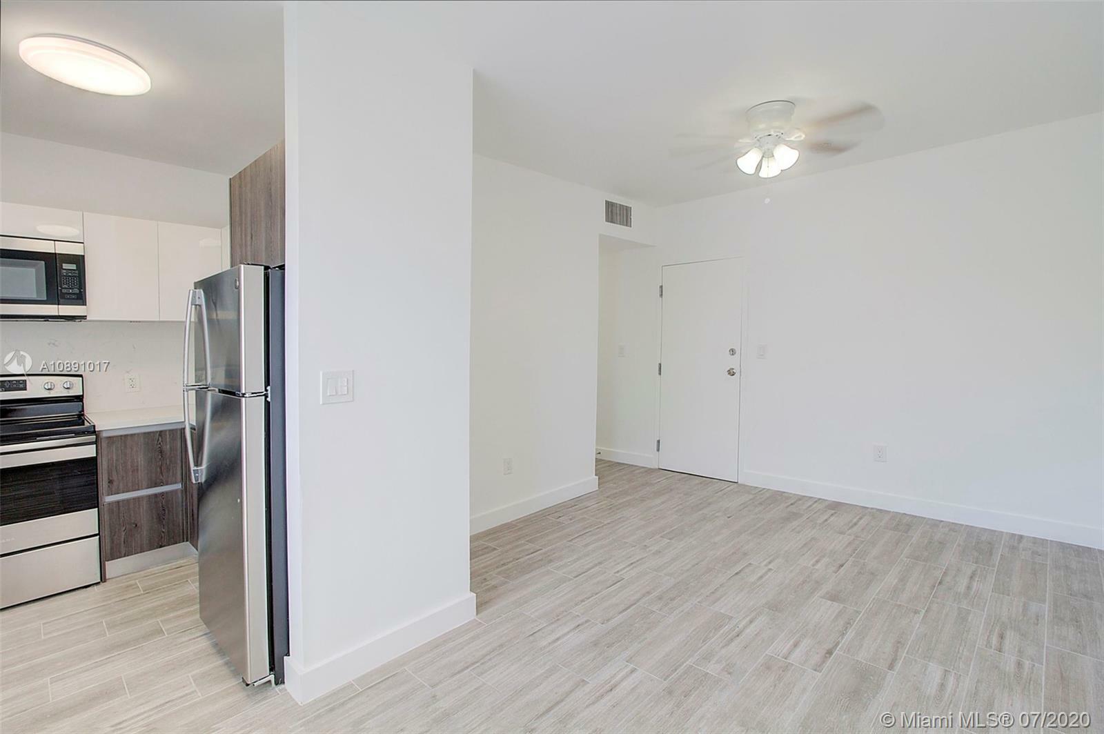 Property Photo: 605 Euclid Ave 207 FL 33139