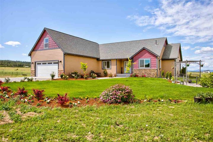 21415 N Spotted Rd  Deer Park WA 99006 photo