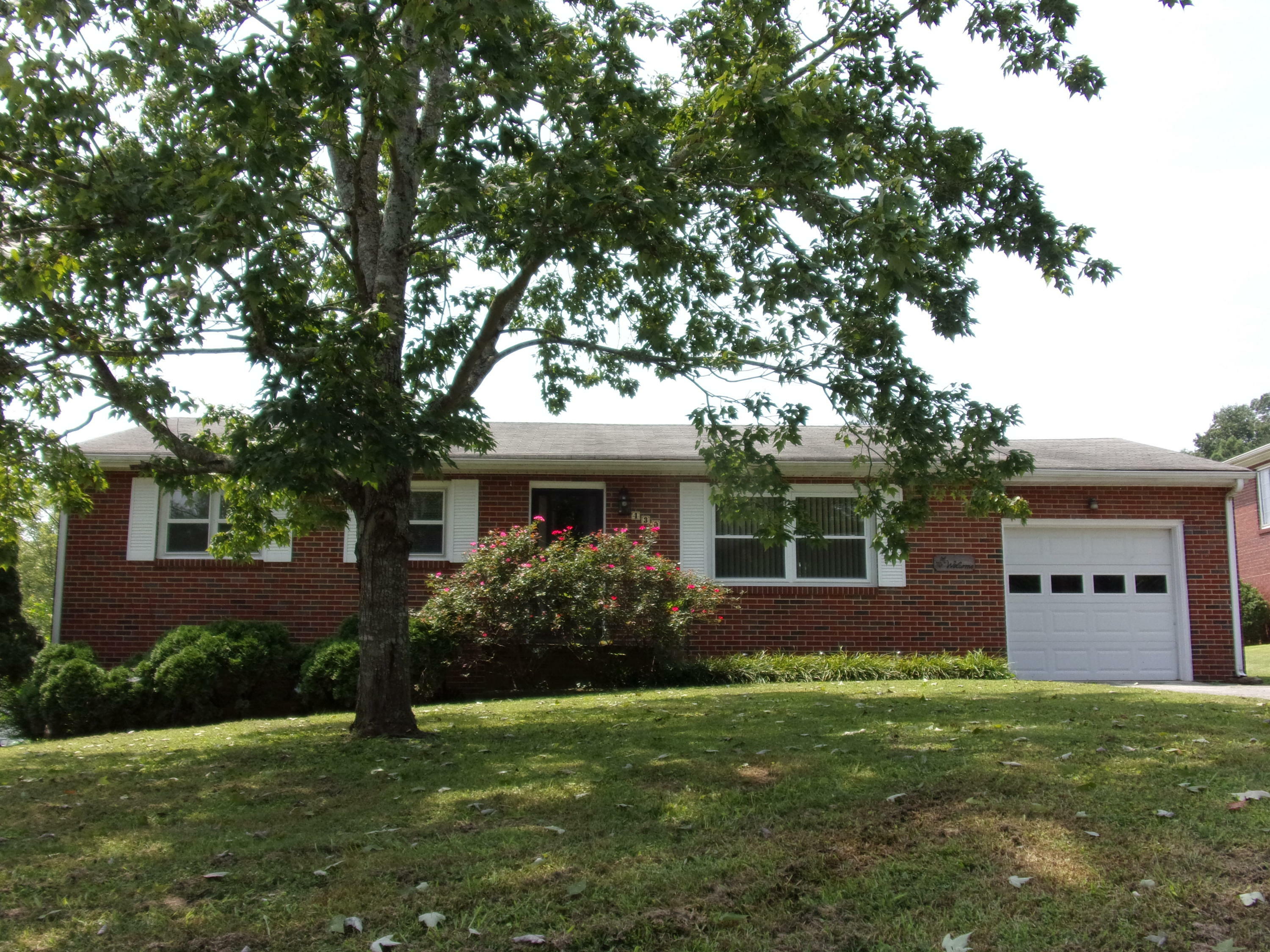 Property Photo:  430 Glenhill Drive  TN 37415 