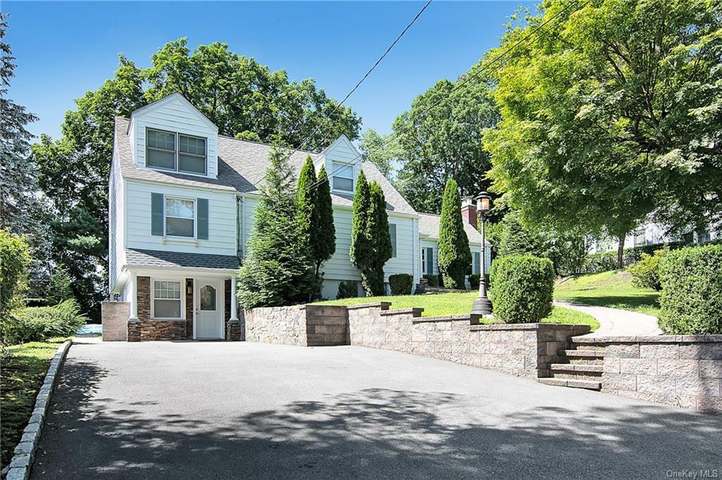 Property Photo: 12 Park Avenue NY 10502