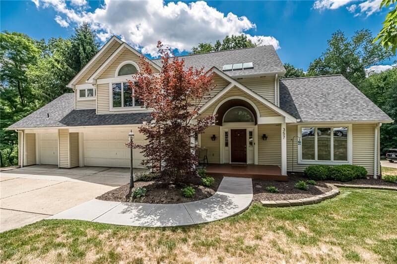 Property Photo:  357 Cloverdale Drive  PA 15090 