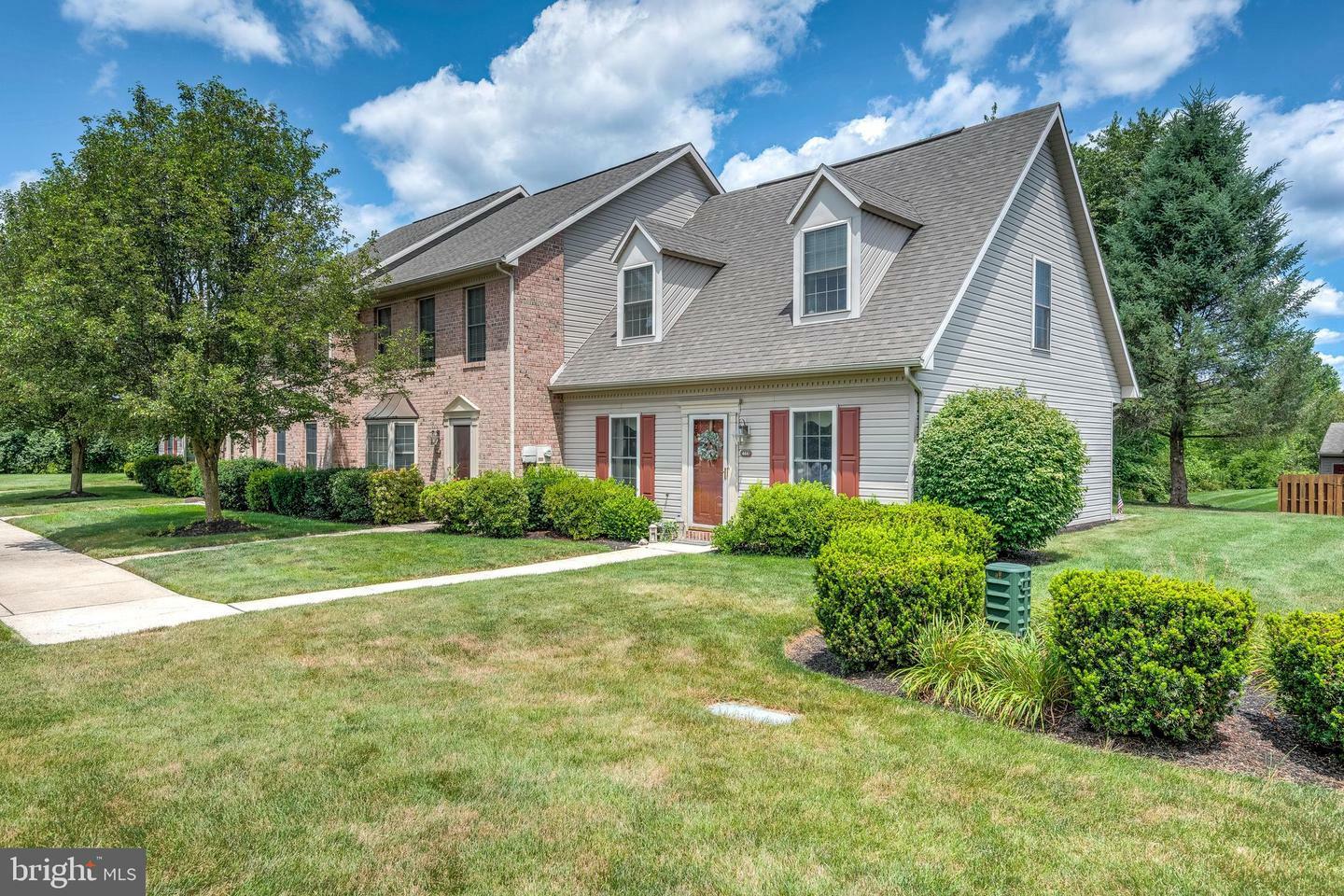 Property Photo:  466 Stonehedge Lane  PA 17055 