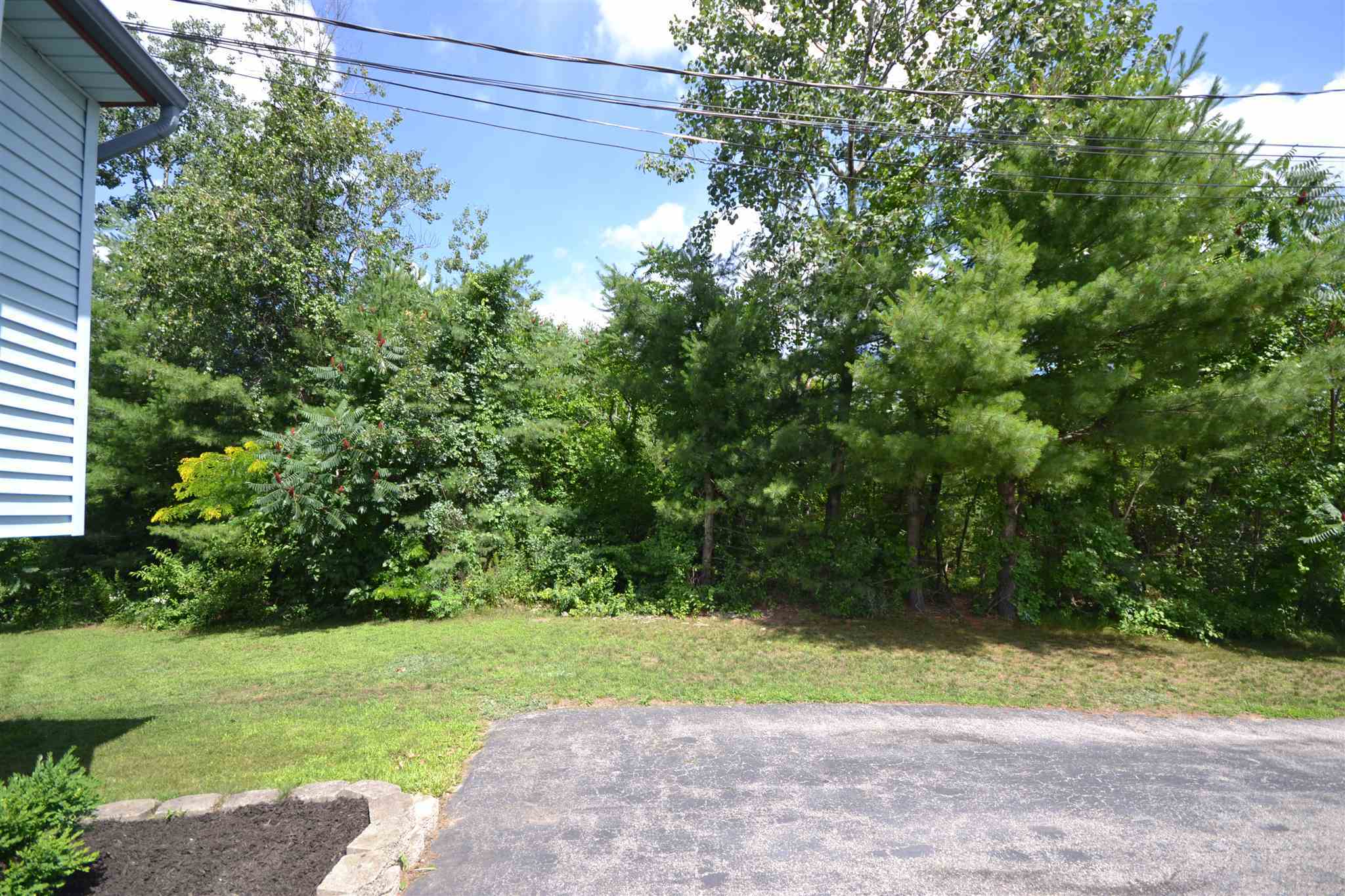 Property Photo: 11 Matthew Drive R NH 03038