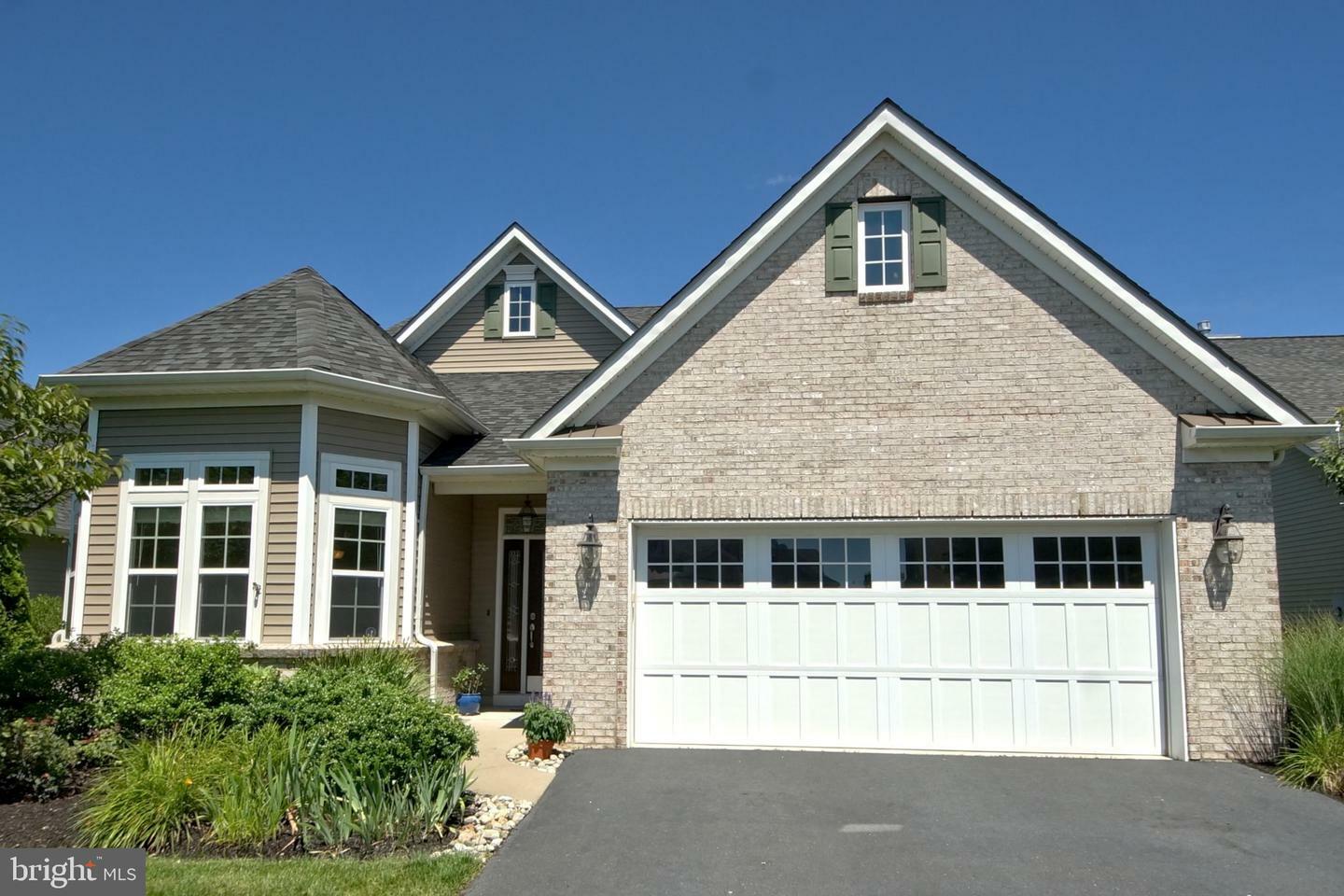 Property Photo: 38 Murano Drive NJ 08550