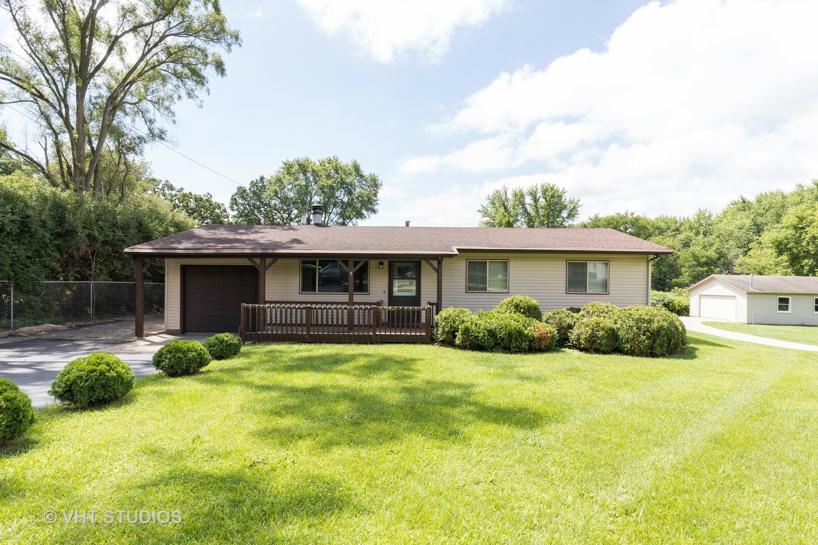 Property Photo:  703 West Ringwood Road  IL 60051 