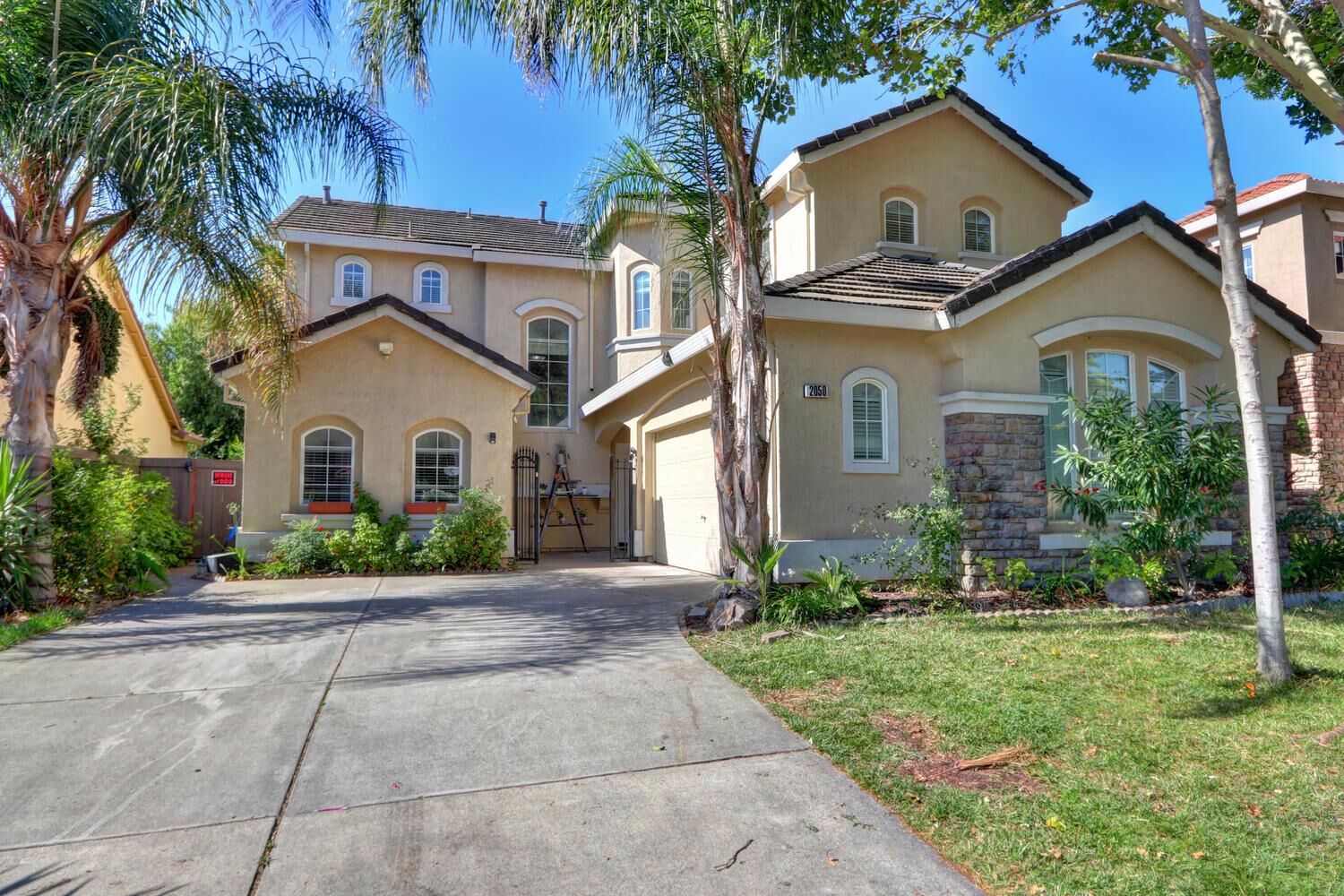 Property Photo: 2050 Riggs Avenue CA 95835