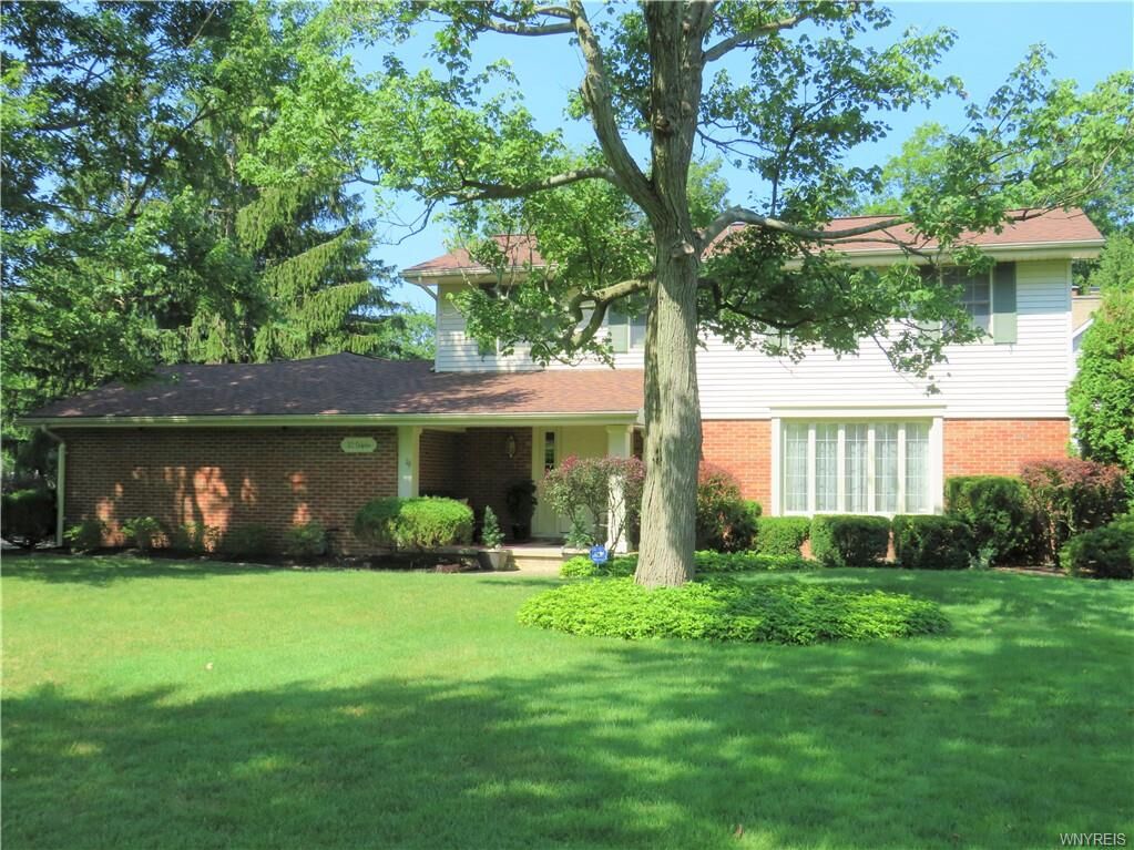 Property Photo:  32 Dolphin Drive  NY 14072 