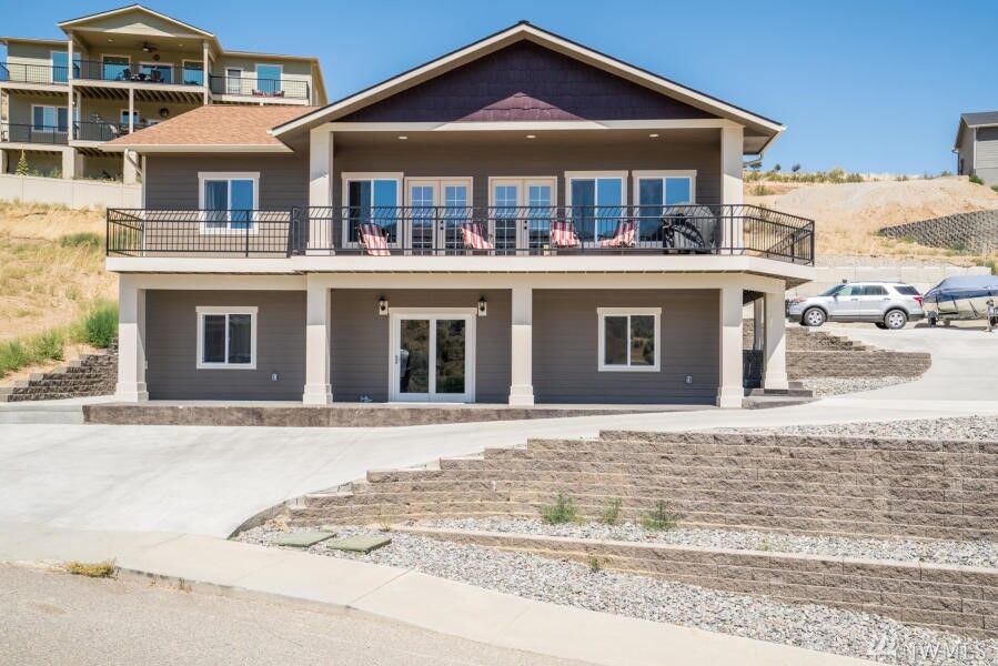 Property Photo:  9982 Saska Wy  WA 98822 