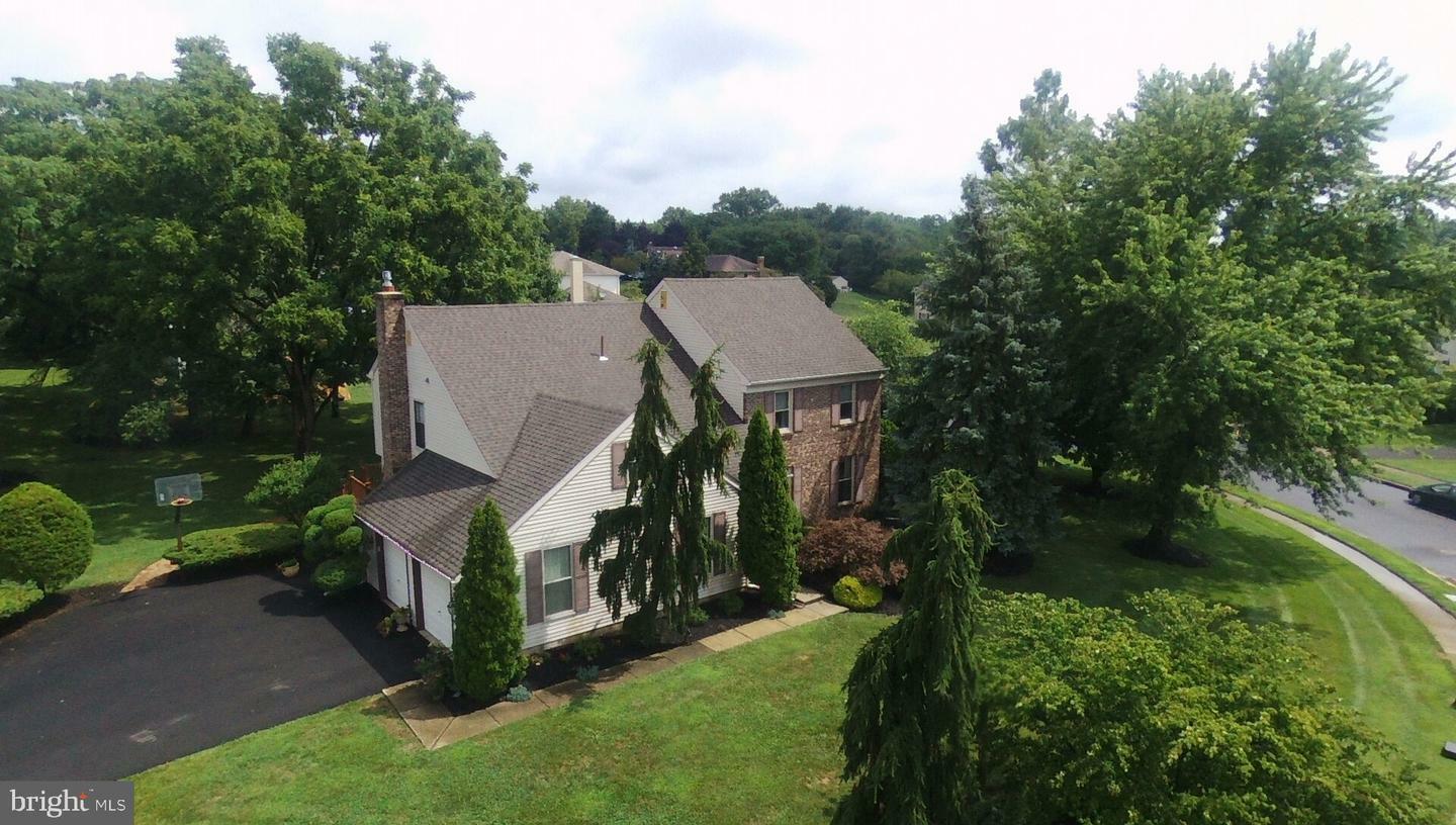 Property Photo:  1033 Denston Drive  PA 19002 