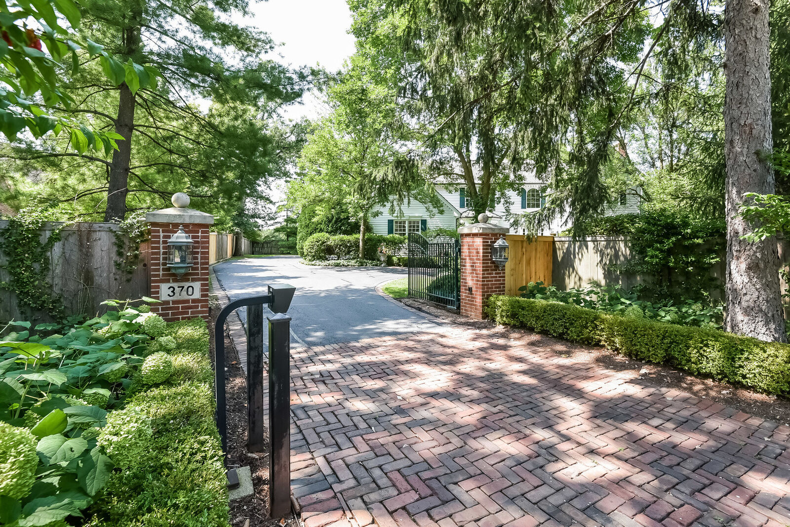 Property Photo: 370 North Western Avenue IL 60045