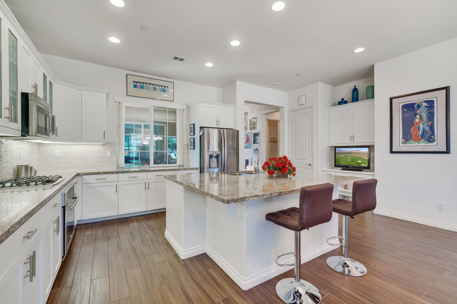 Property Photo:  3938 Via Amalfi  CA 92260 