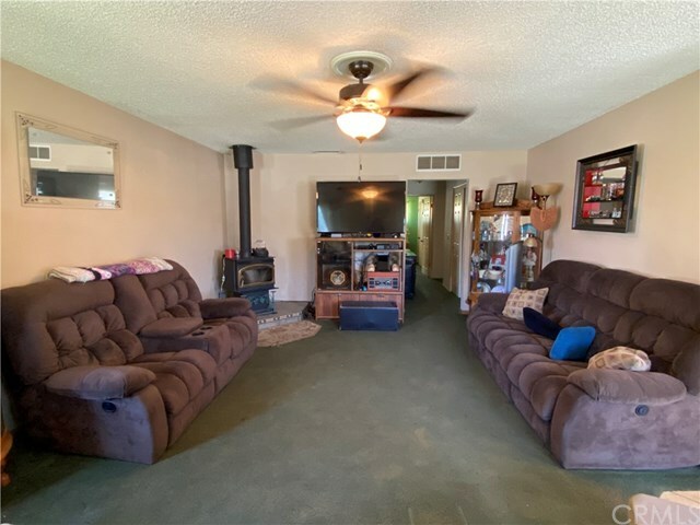 Property Photo: 574 E Johnston Avenue CA 92543