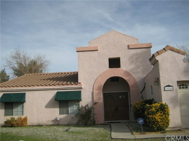 Property Photo:  36860 Summerholly Circle  CA 93550 