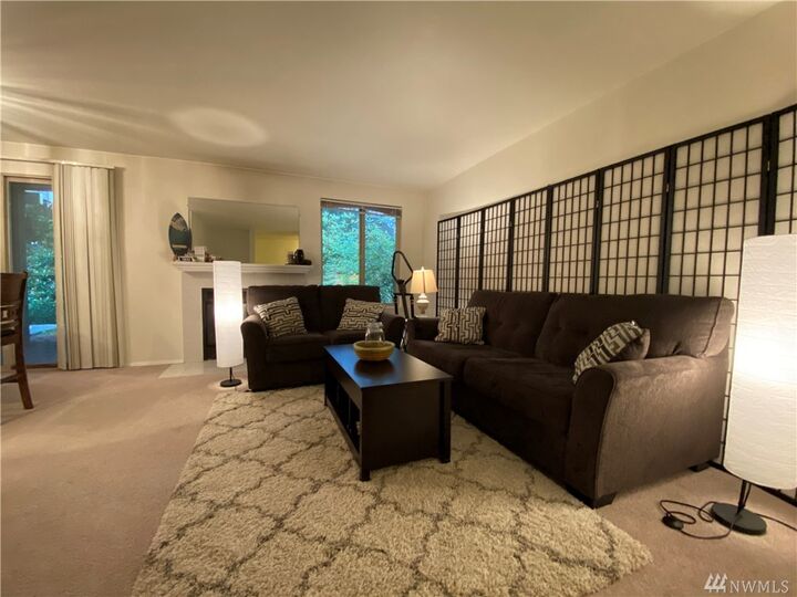 Property Photo:  117 S 340th Street C  WA 98003 