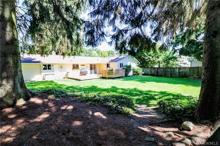 Property Photo:  8629 NE 140th Street  WA 98034 