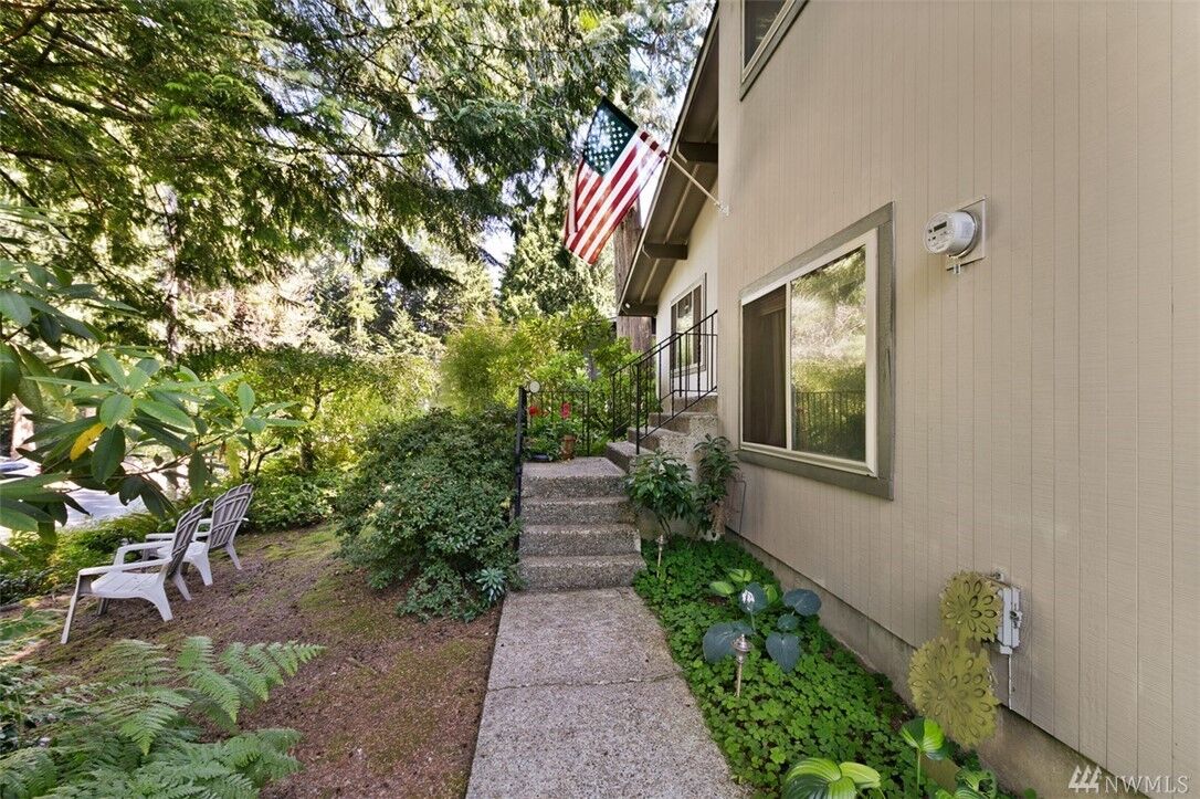 Property Photo: 790 Greenwood Boulevard SW WA 98027