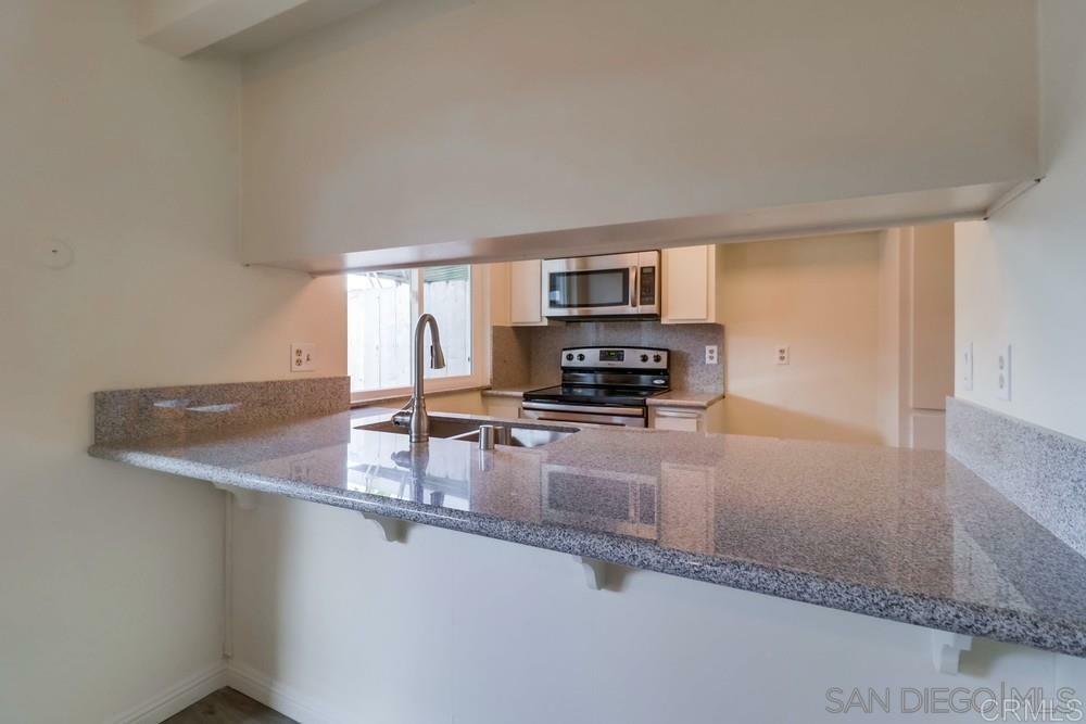 Property Photo: 933 Greenfield C CA 92021