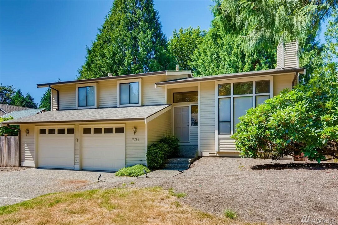 Property Photo: 19726 28th Dr SE WA 98012