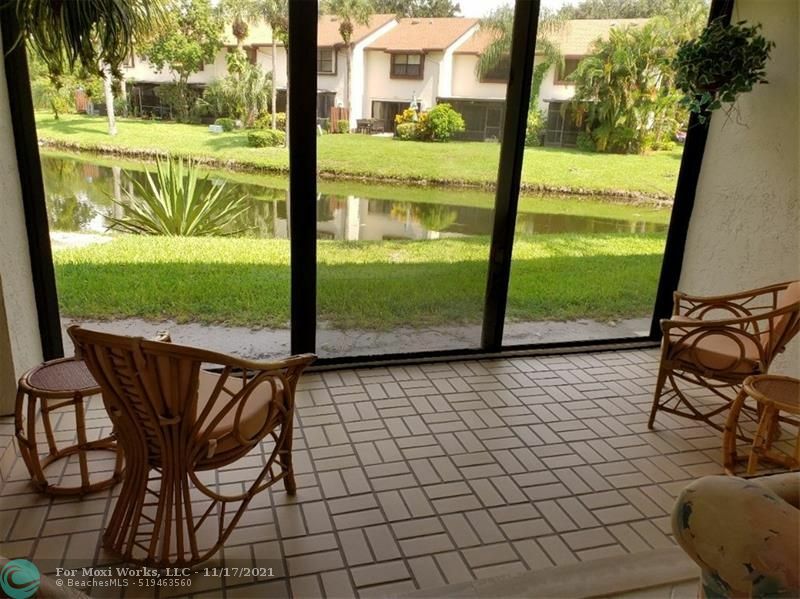 Property Photo:  4277 S Carambola Cir S 2683  FL 33066 