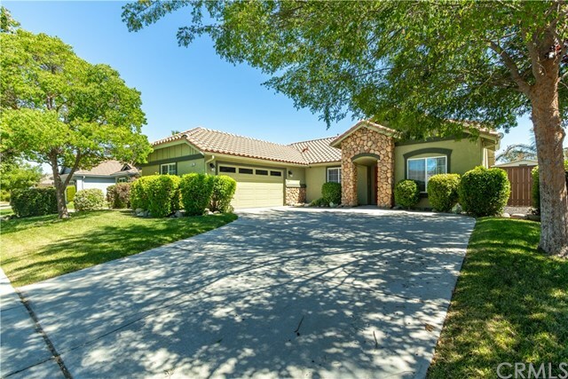 Property Photo:  2664 Vineyard Circle  CA 93446 