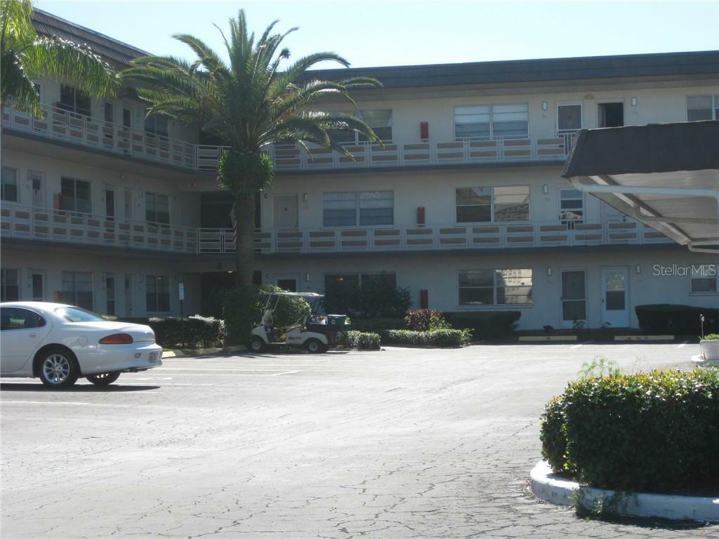Property Photo:  5750 80th St N Street N B103  FL 33709 