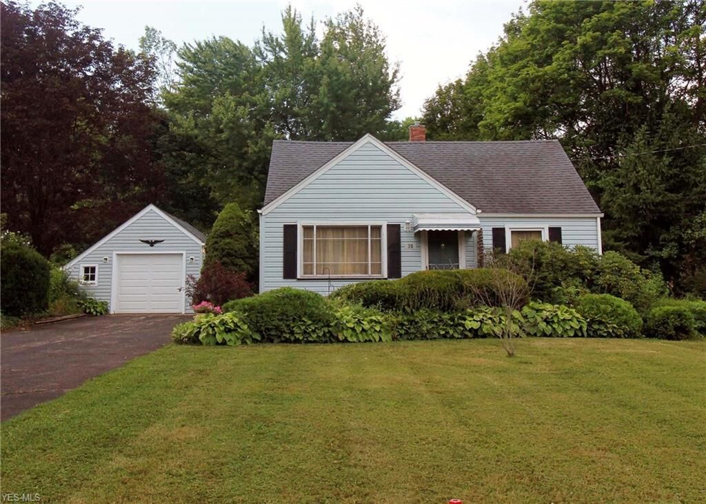 Property Photo:  38 Sycamore Drive  OH 44442 