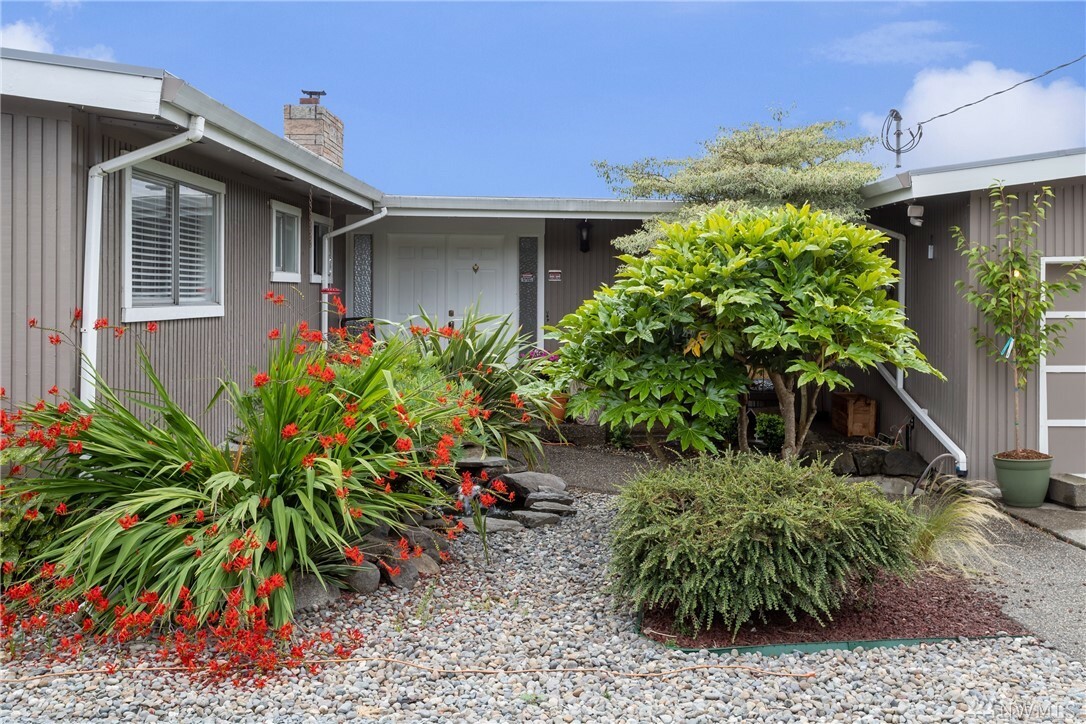 Property Photo:  5007 Monta Vista Dr E  WA 98372 