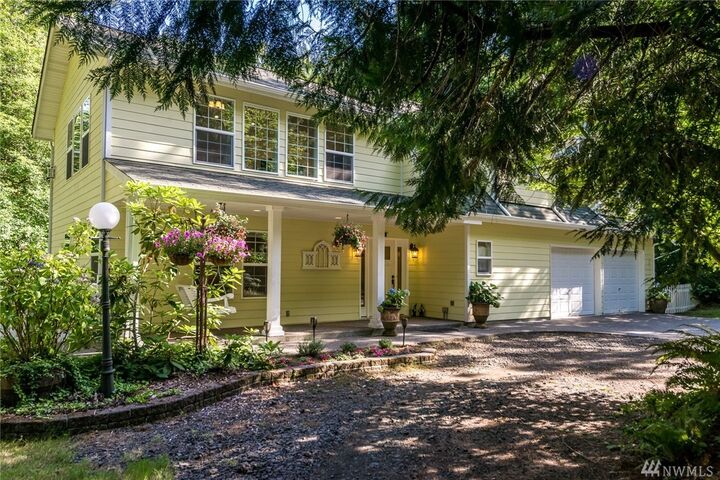 Property Photo:  2333  48th Avenue SW  WA 98512 