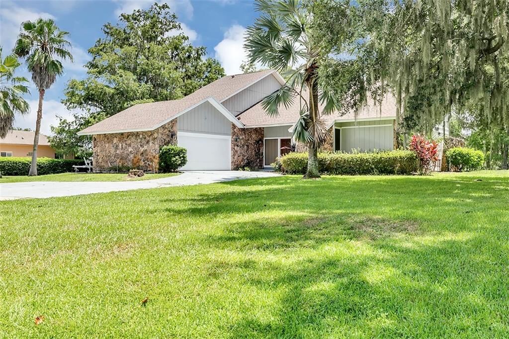 Property Photo:  3181 Whisper Wind Drive  FL 34771 