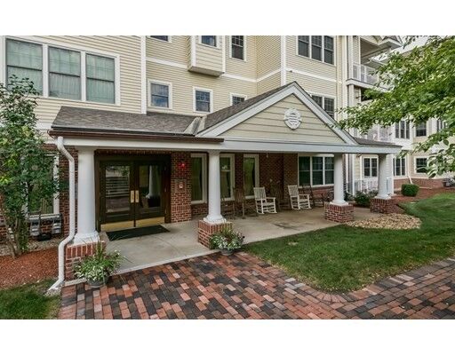 Property Photo: 160 Daniel Webster 203 NH 03036