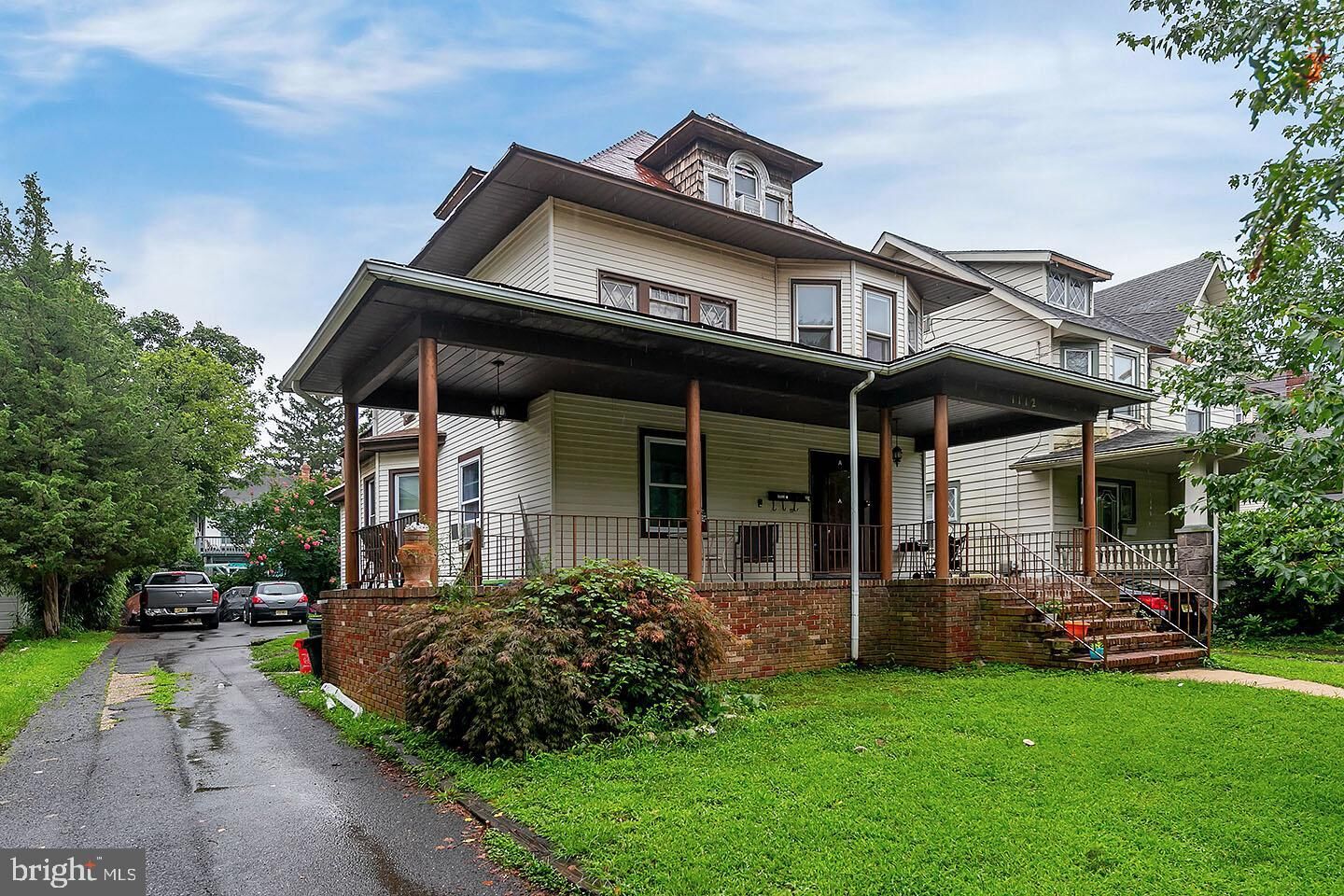 Property Photo:  1112 Collings Avenue  NJ 08107 