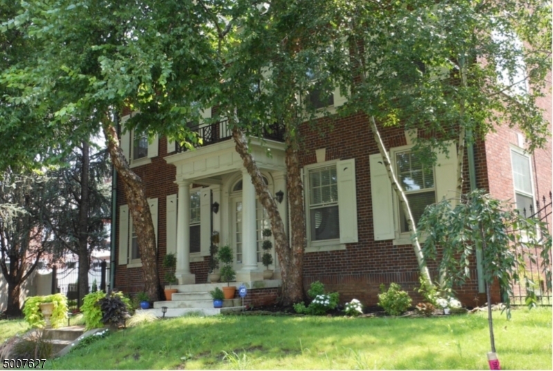 Property Photo:  441 Highland Ave  NJ 07104 