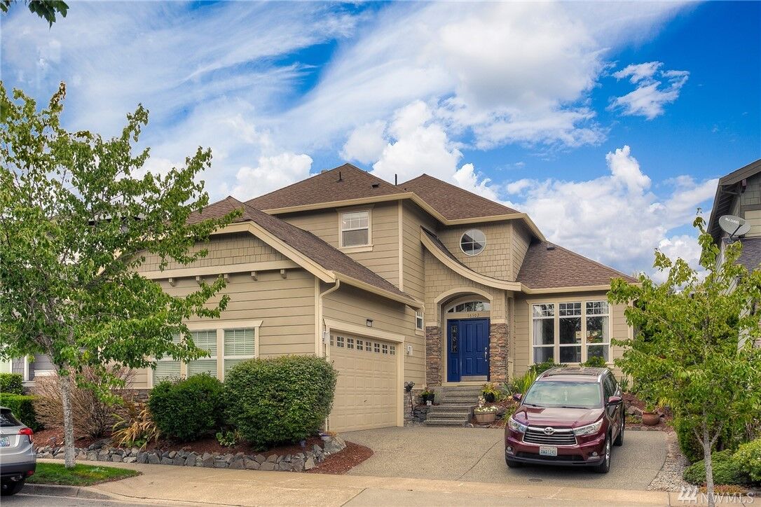 Property Photo:  16102 SE 251st Street  WA 98042 