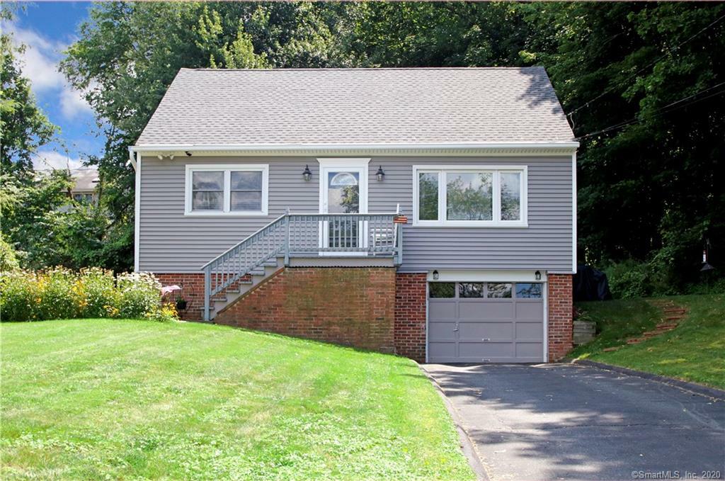 Property Photo:  20 Garry Knolls  CT 06810 