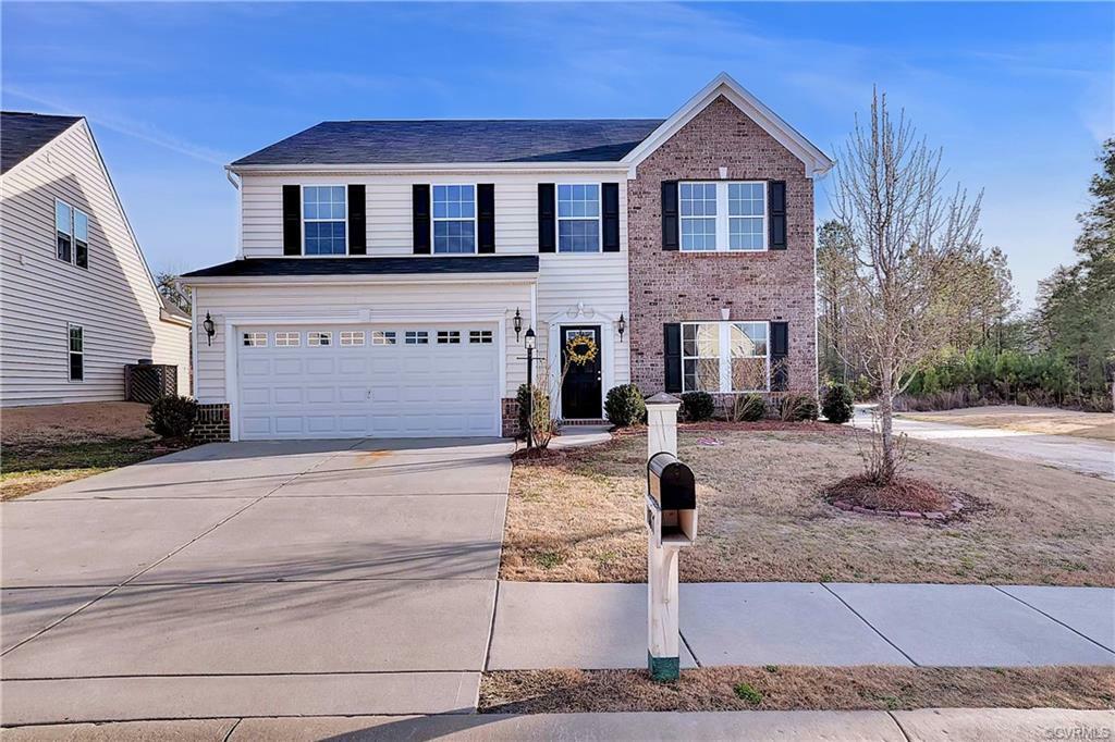 Property Photo: 10817 White Dogwood Drive VA 23140