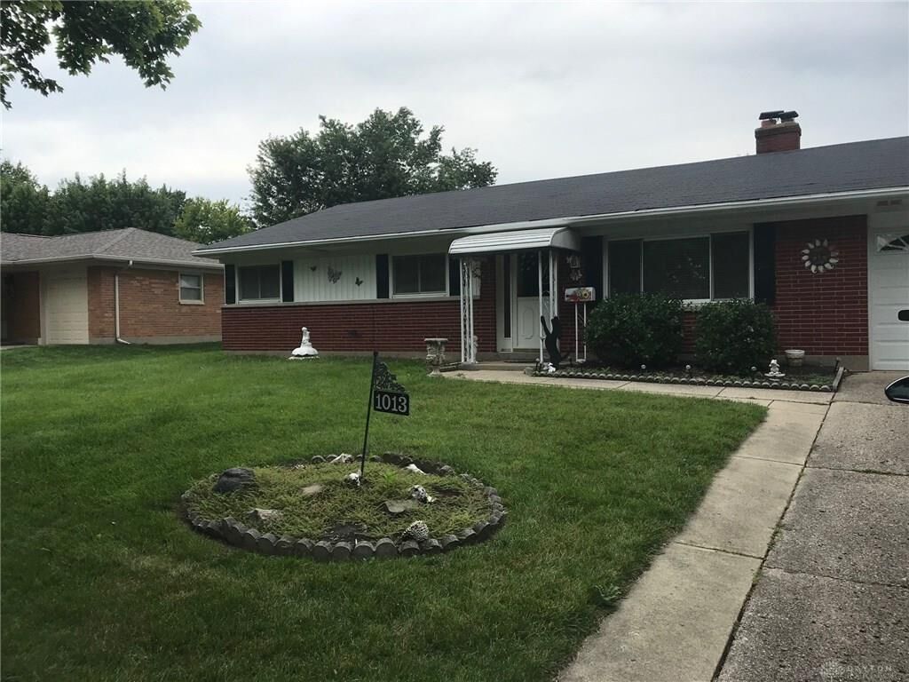 Property Photo:  1013 Swango Drive  OH 45429