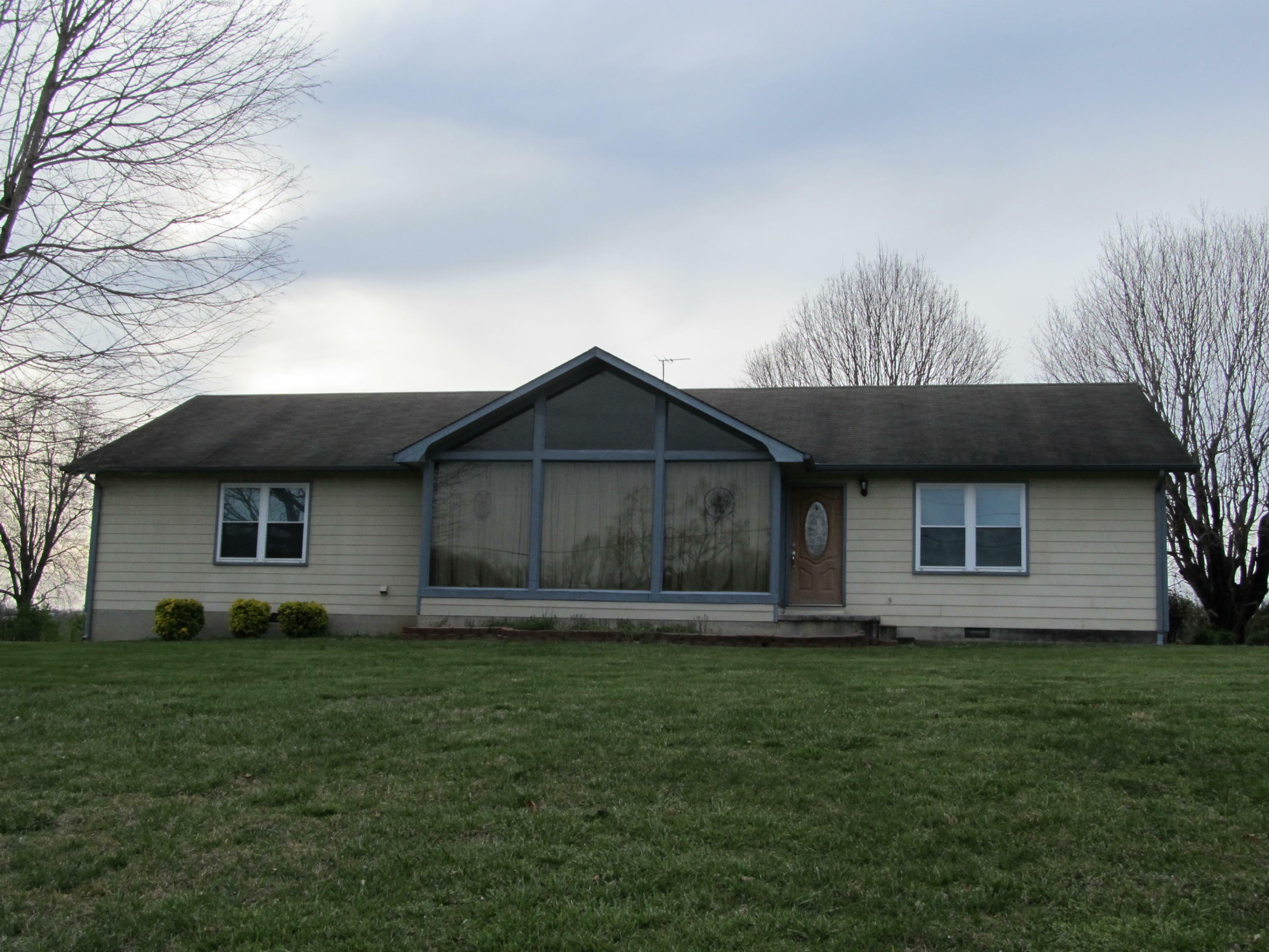 Property Photo:  375 County Road 316  TN 37826 