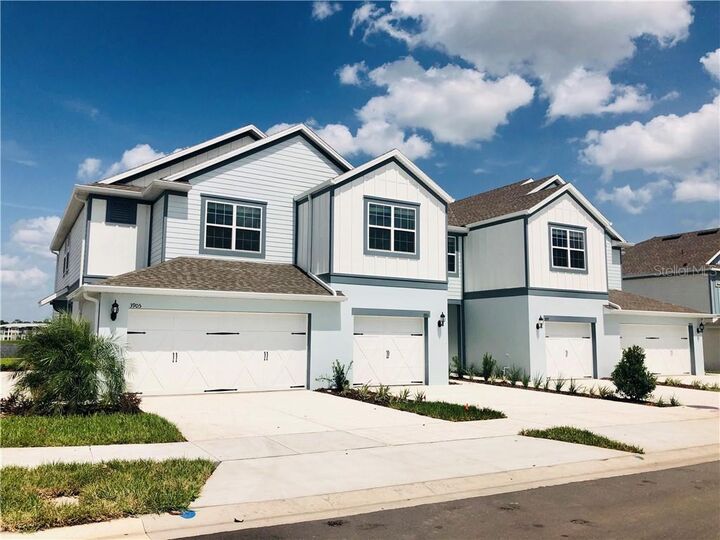 Property Photo: 3836 Grassland Drive FL 32824