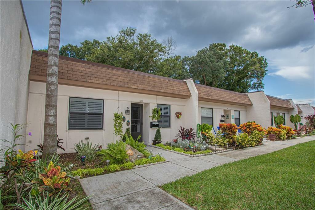 Property Photo:  1600 Flint Drive W 8A  FL 33759 