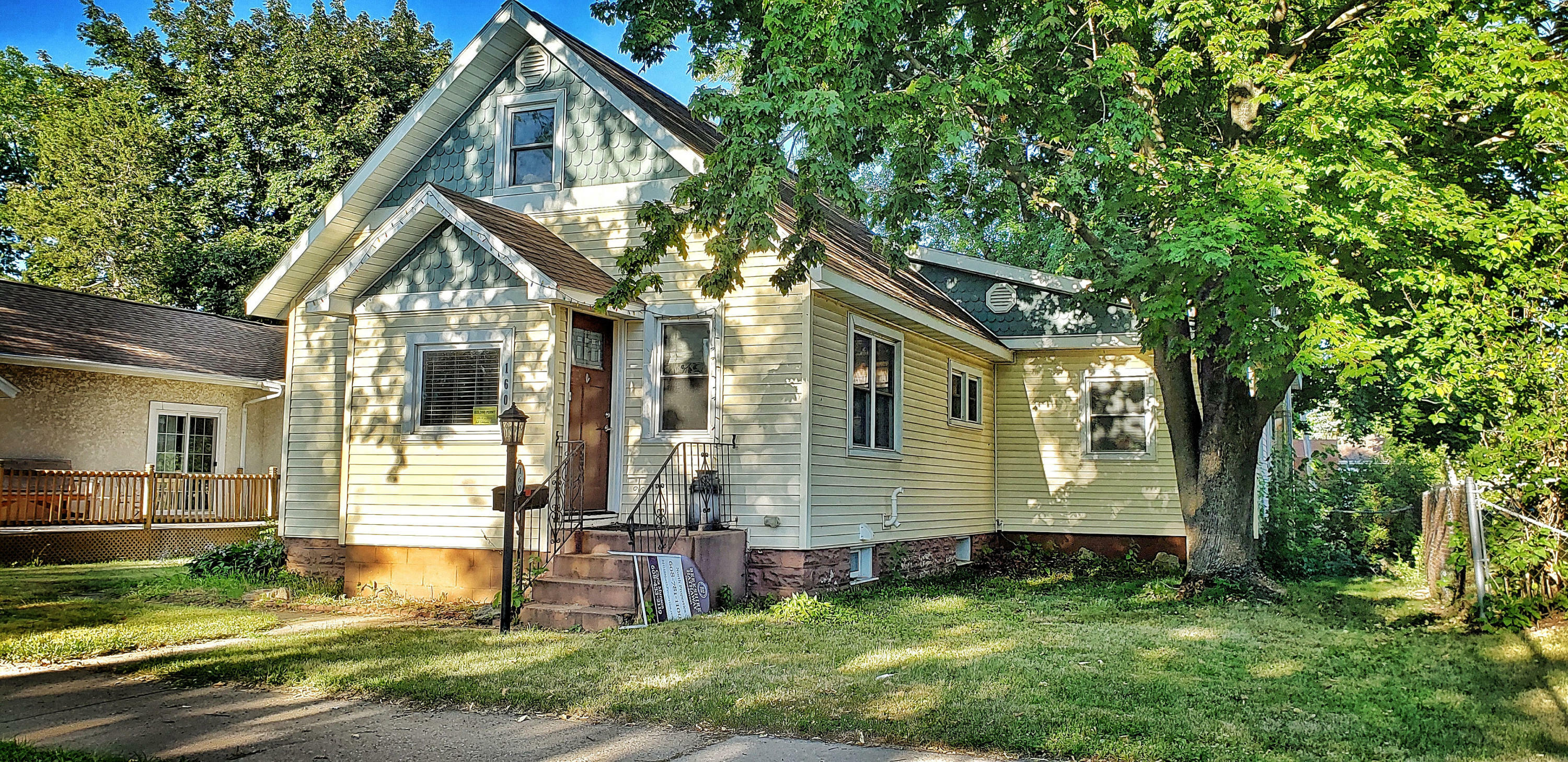 Property Photo:  160 Caledonia St  WI 54603 