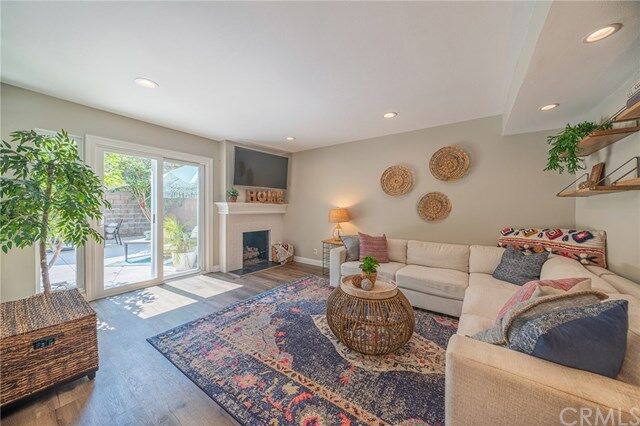 Property Photo: 2452 Rue De Cannes CA 92627