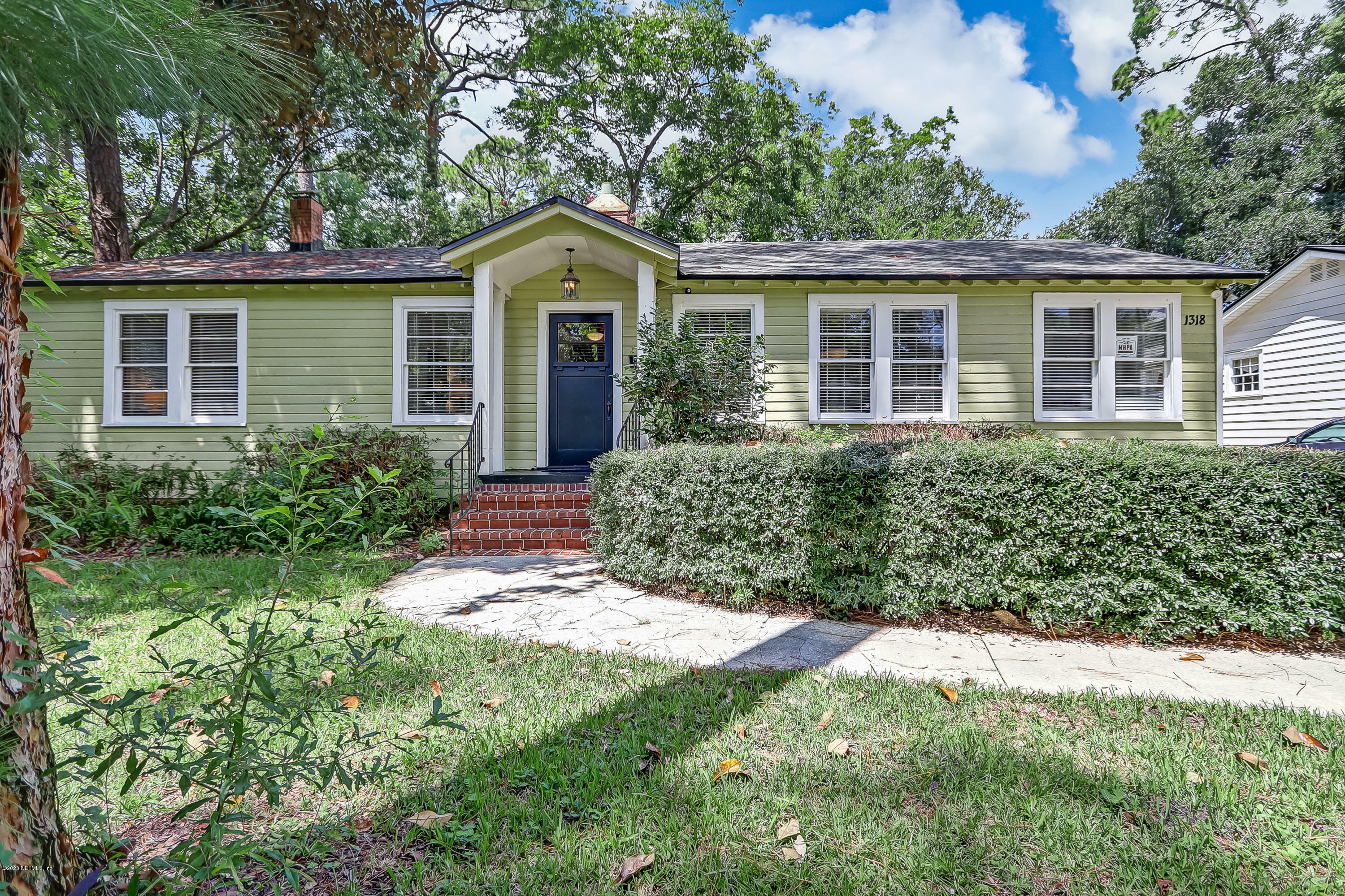 Property Photo:  1318 Murray Drive  FL 32205 