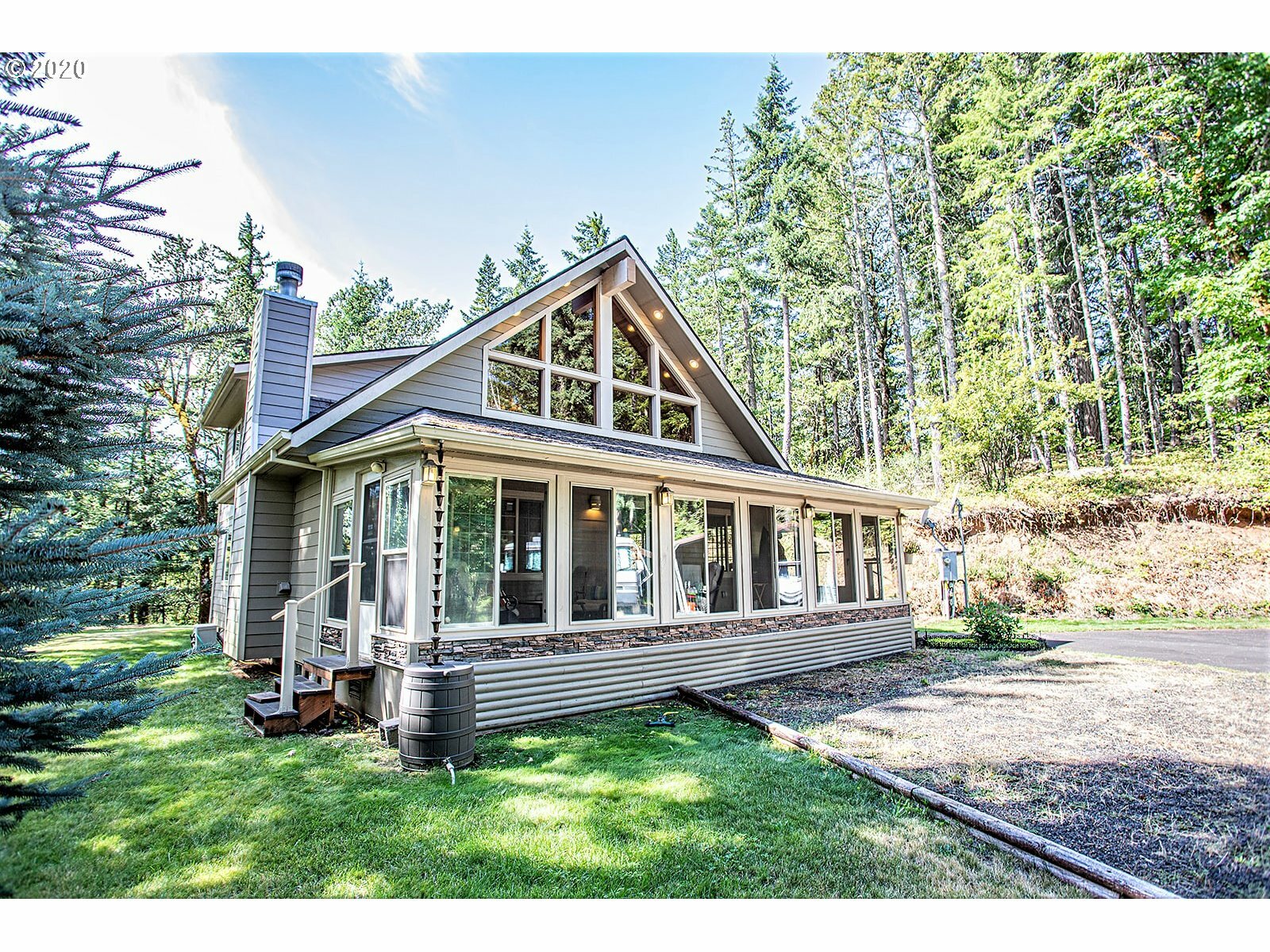 Property Photo:  431 Upper Lakeview Rd  WA 98672 