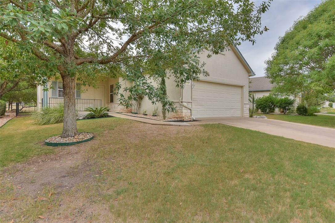 Property Photo:  113 Whitewing Way  TX 78633 