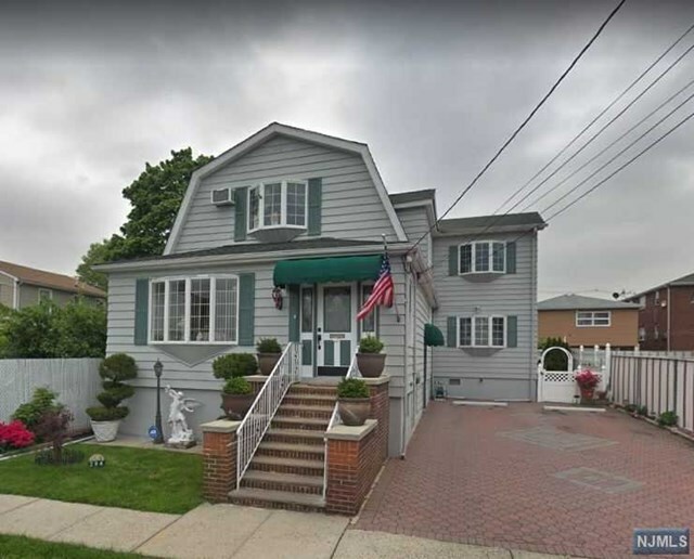 Property Photo:  298 Riverview Avenue 2  NJ 07031 