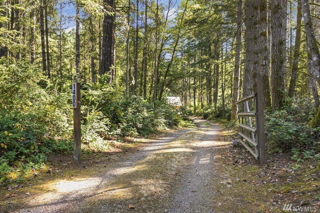 Property Photo: 1400 SW Young Rd WA 98367